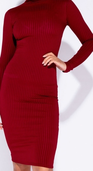 Burgundy Ribbed Dress - Picture 2 of 5